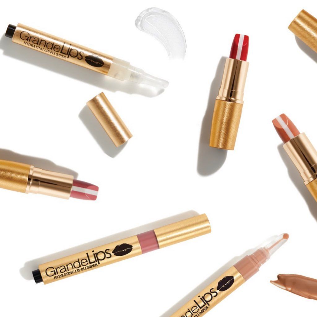 Grande Cosmetics 22: Backdrops