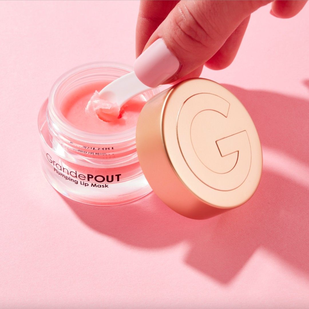 Grande Cosmetics 23: Backdrops