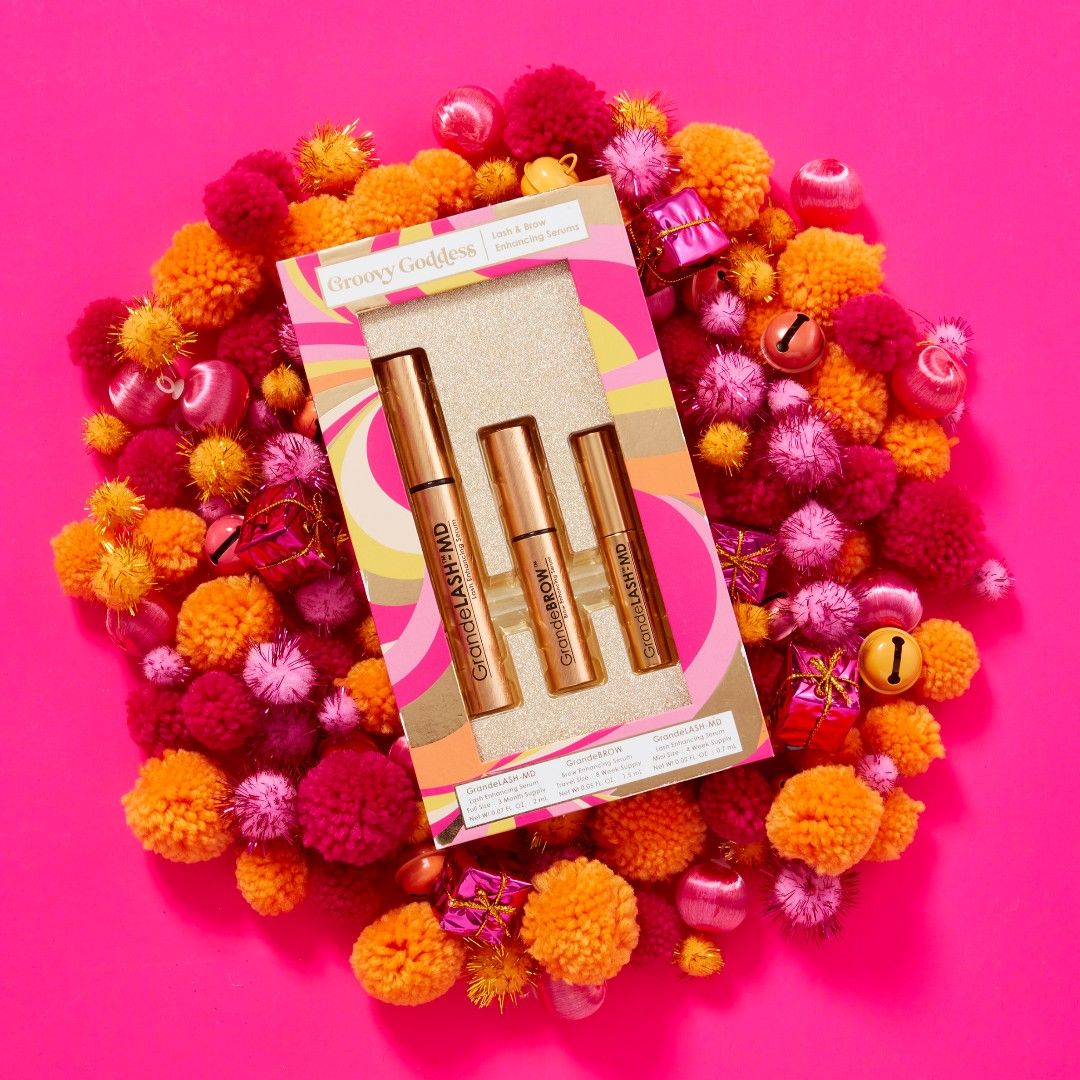 Grande Cosmetics 81: Backdrops