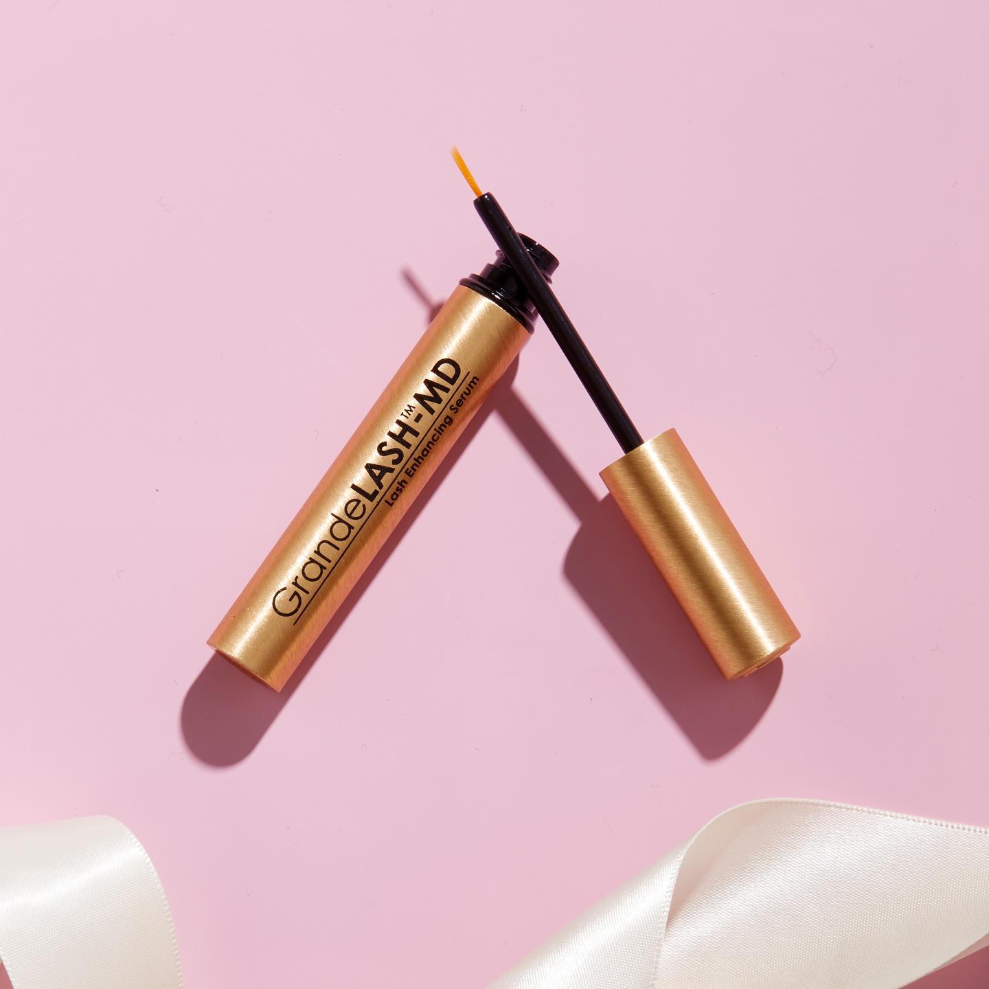 Grande Cosmetics 93: Backdrops