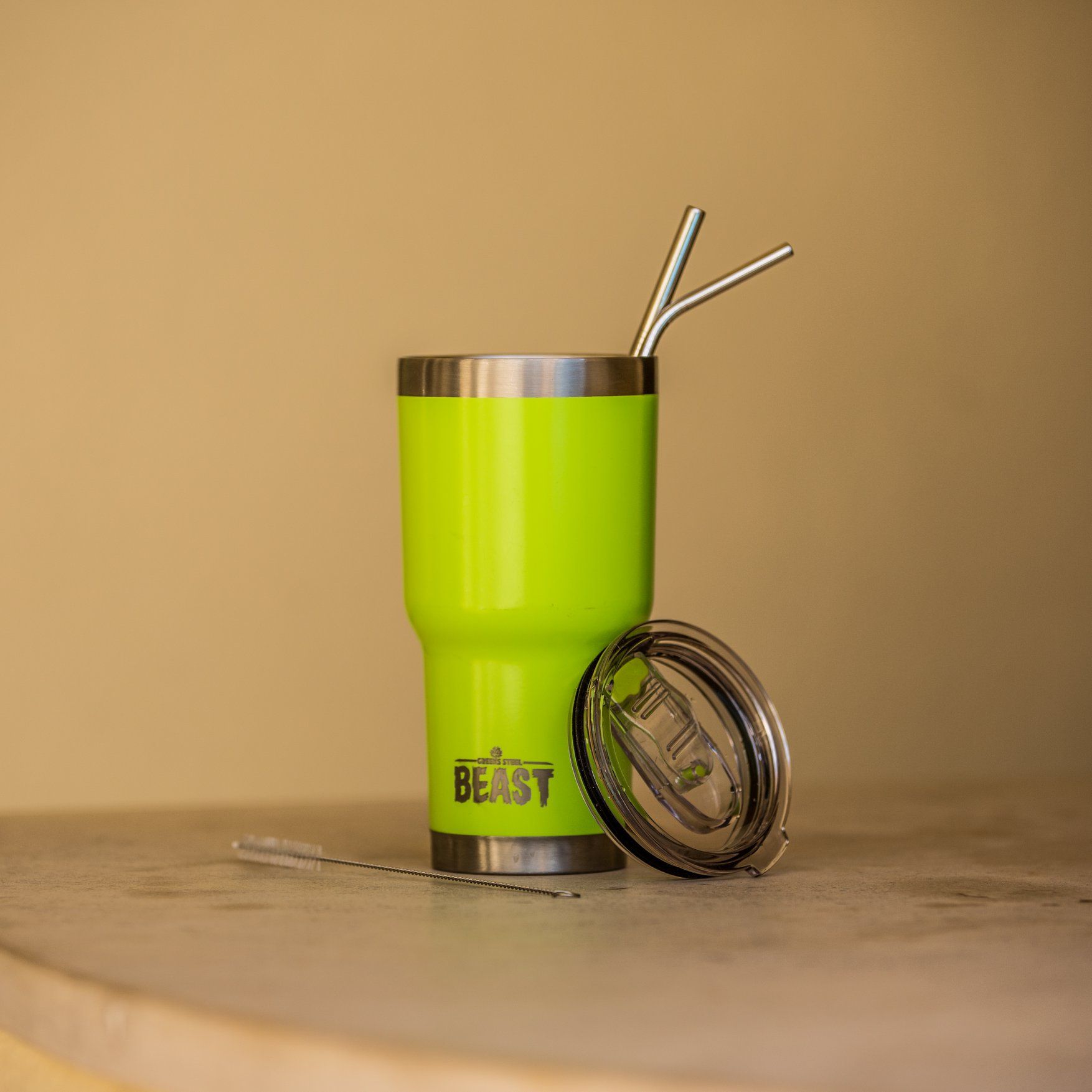 Greens Steel 20: Lifestyle Secondary Images