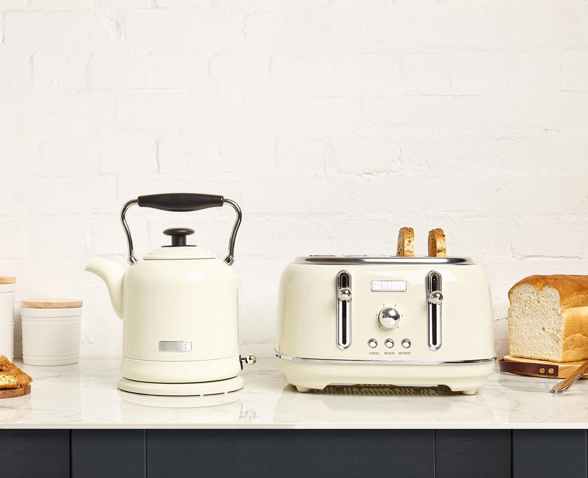 Haden 30: Lifestyle Secondary Images