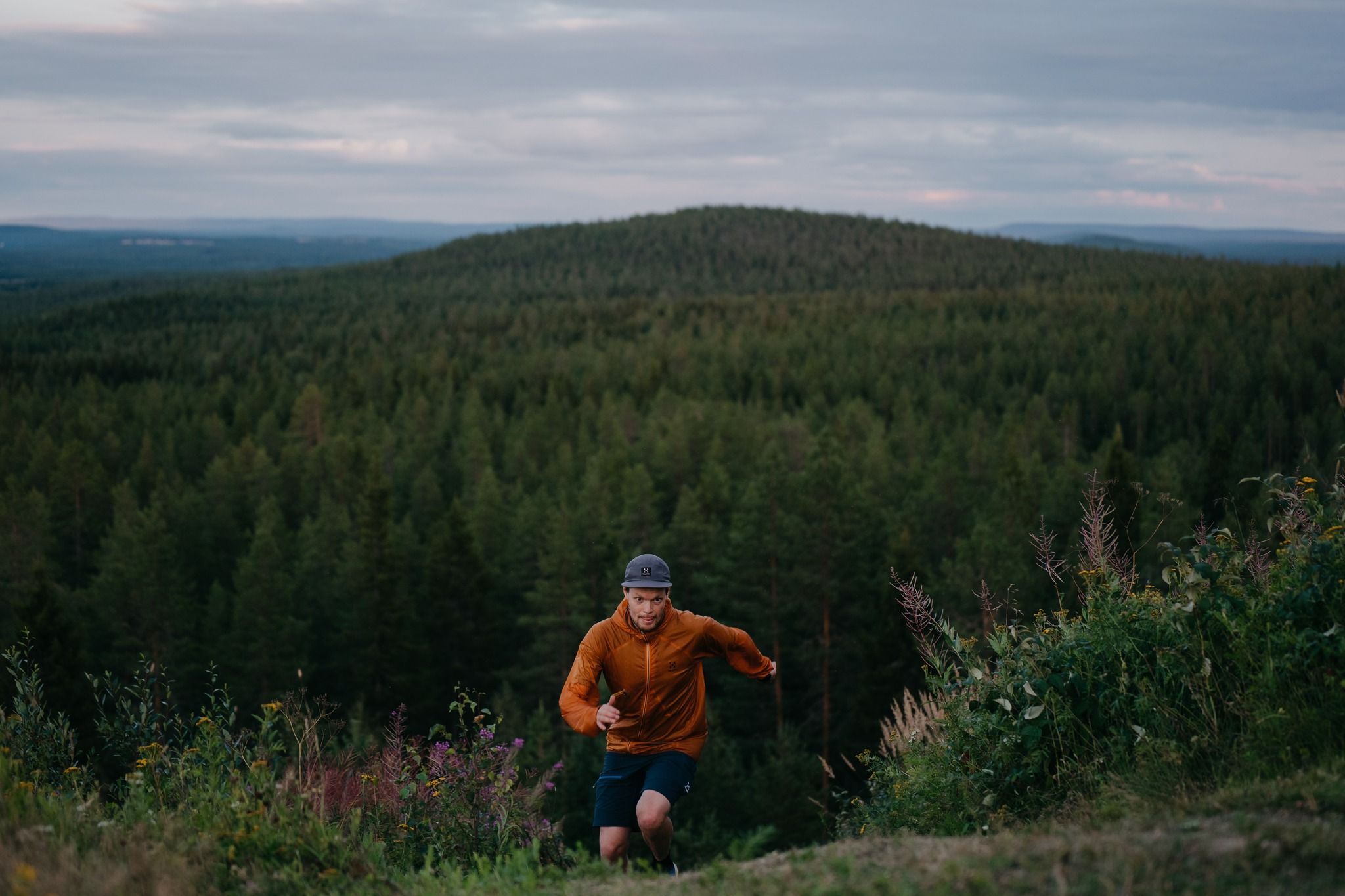 Haglöfs Outdoor LIF 24: Lifestyle Secondary Images