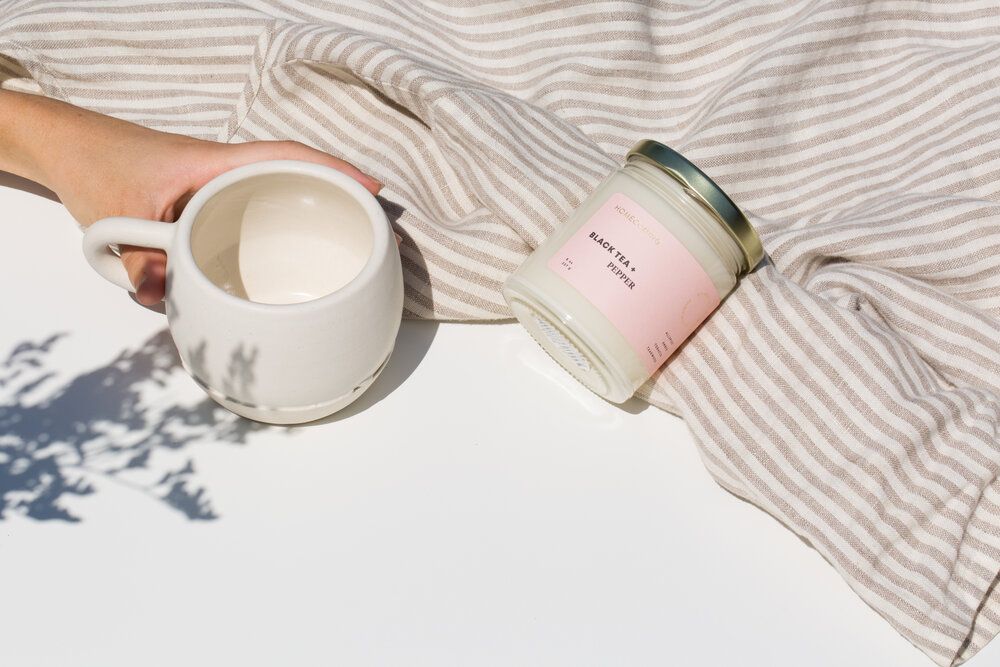 Homecoming Candles 29: Lifestyle Secondary Images