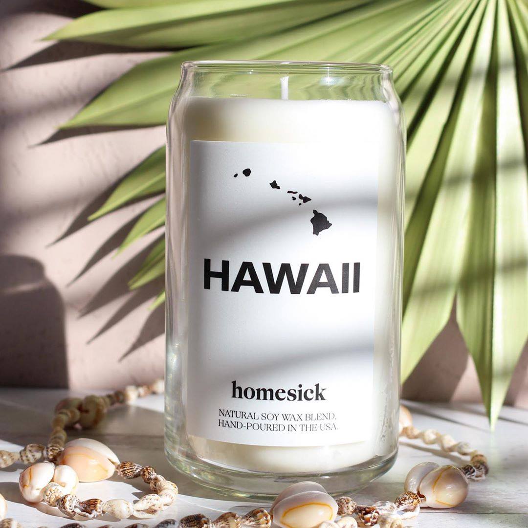 Homesick Candles 02: Lifestyle Secondary Images