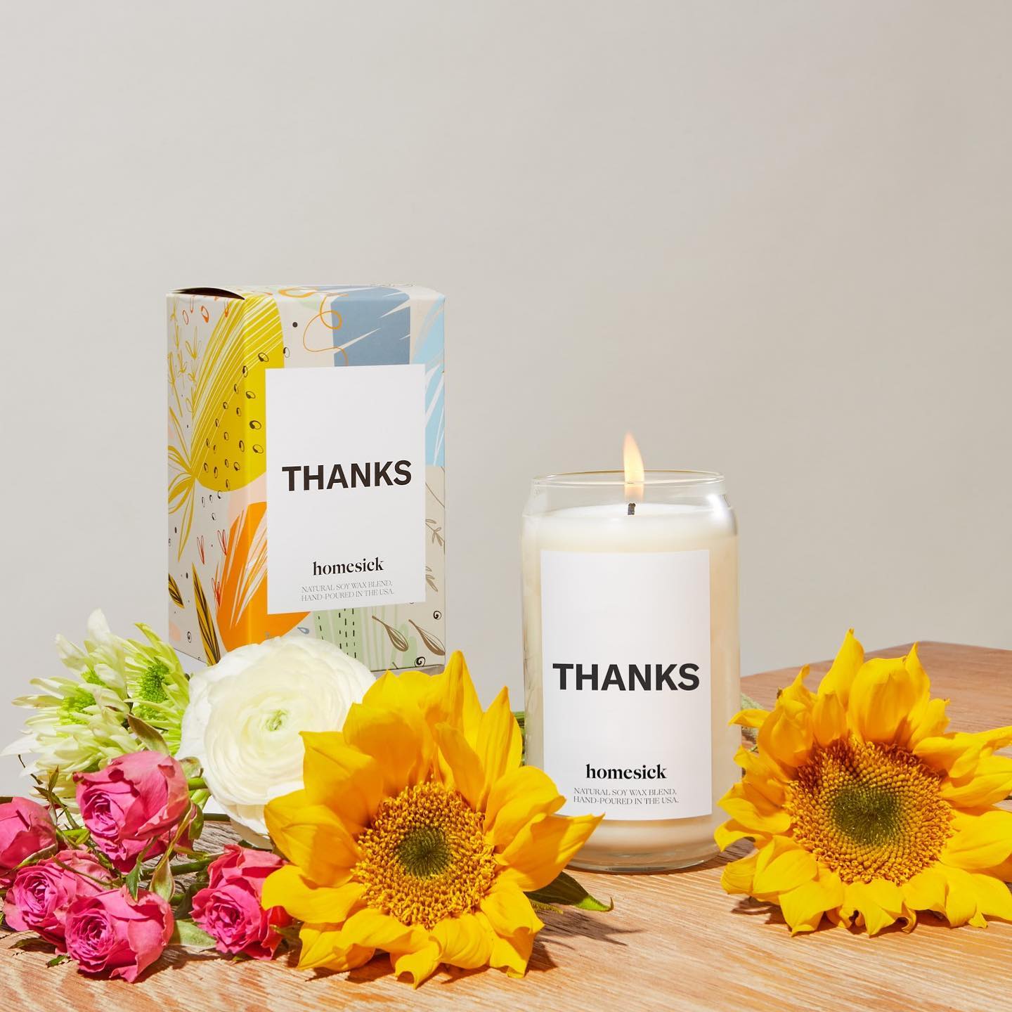 Homesick Candles 05: Lifestyle Secondary Images