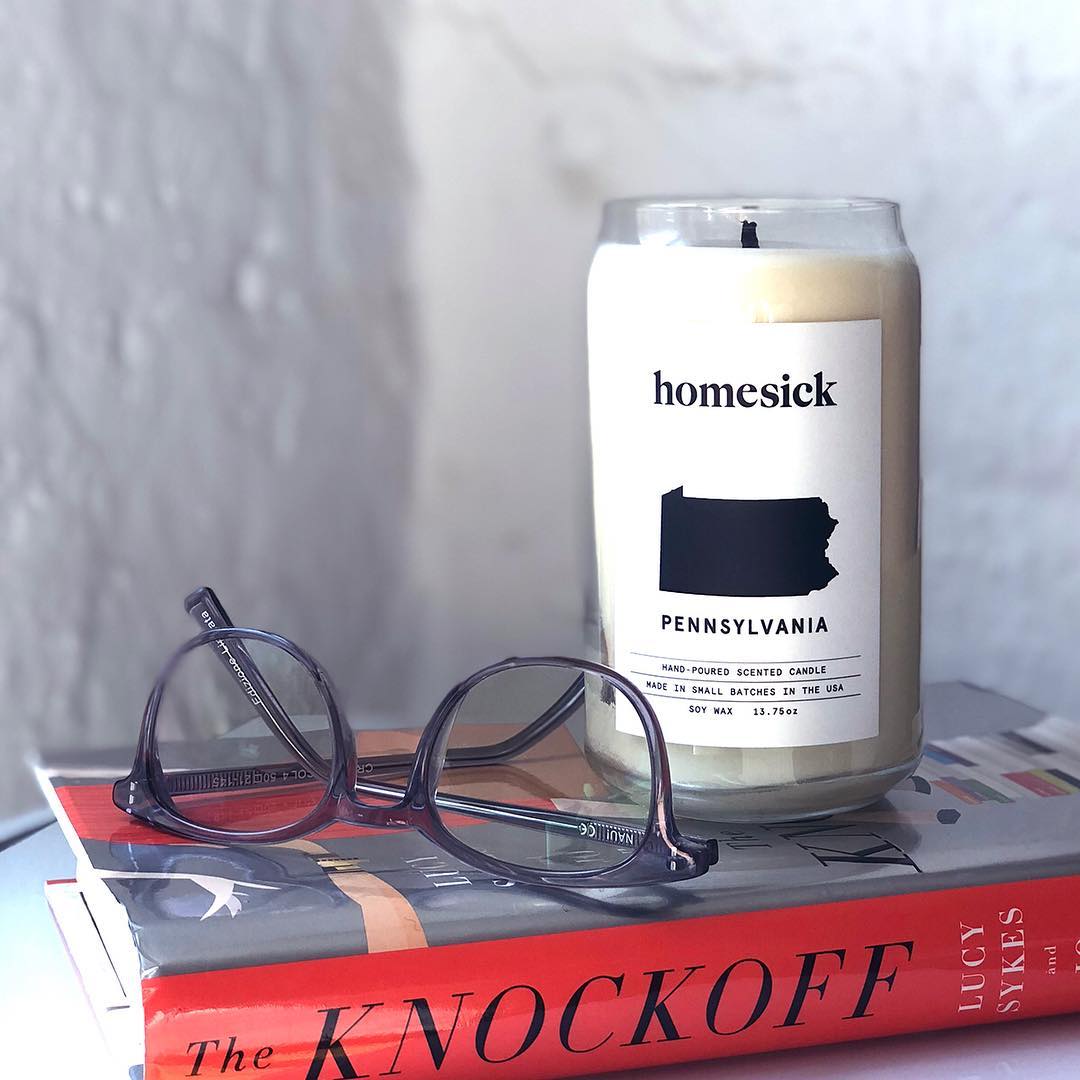 Homesick Candles 10: Lifestyle Secondary Images