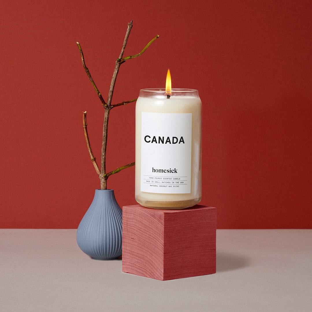 Homesick Candles 27: Lifestyle Secondary Images
