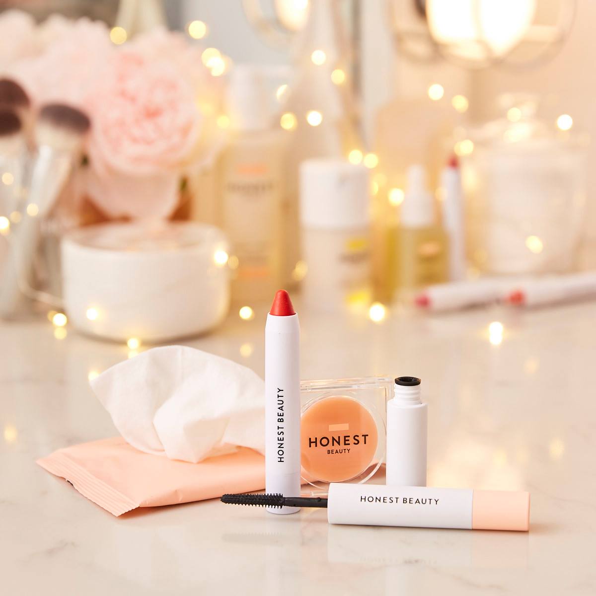 Honest Beauty 32: Lifestyle Secondary Images