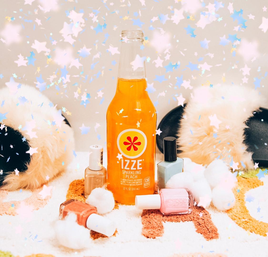 IZZE 25: Lifestyle Secondary Images