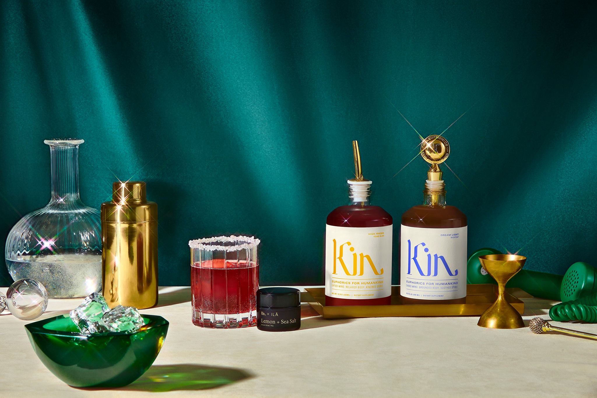 Kin 5: Lifestyle Secondary Images