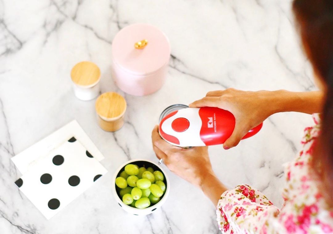 Kitchen Mama 17: Lifestyle Secondary Images