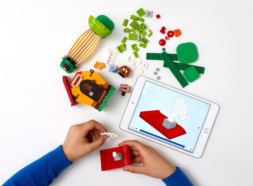 LEGO LIF TG 1: Lifestyle Secondary Images