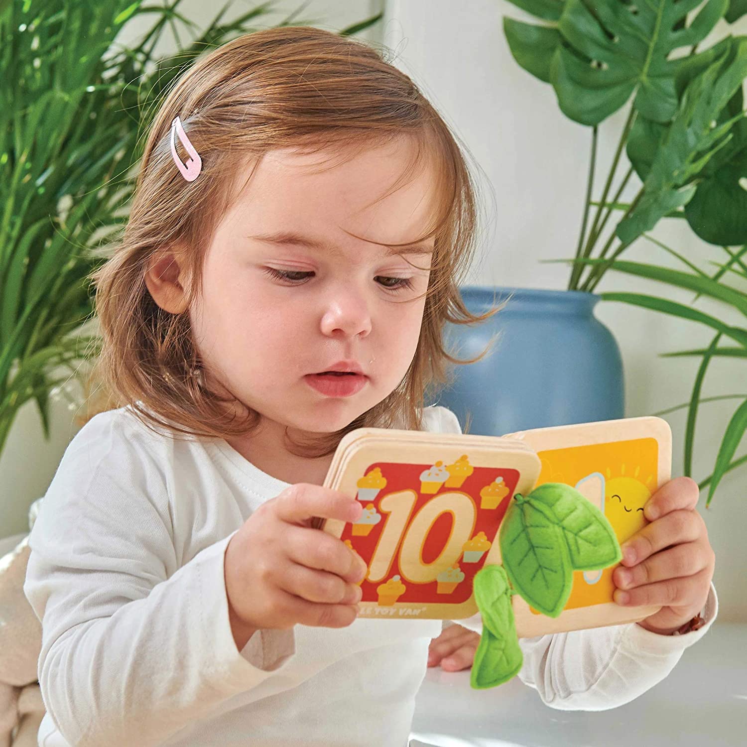 LE TOY VAN LIF TG 12: Lifestyle Secondary Images