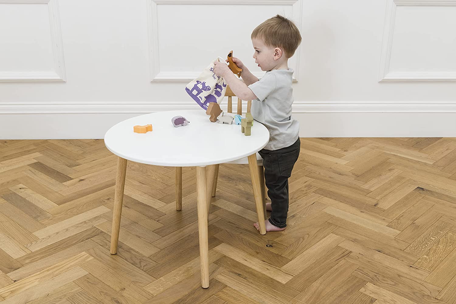 LE TOY VAN LIF TG 17: Lifestyle Secondary Images