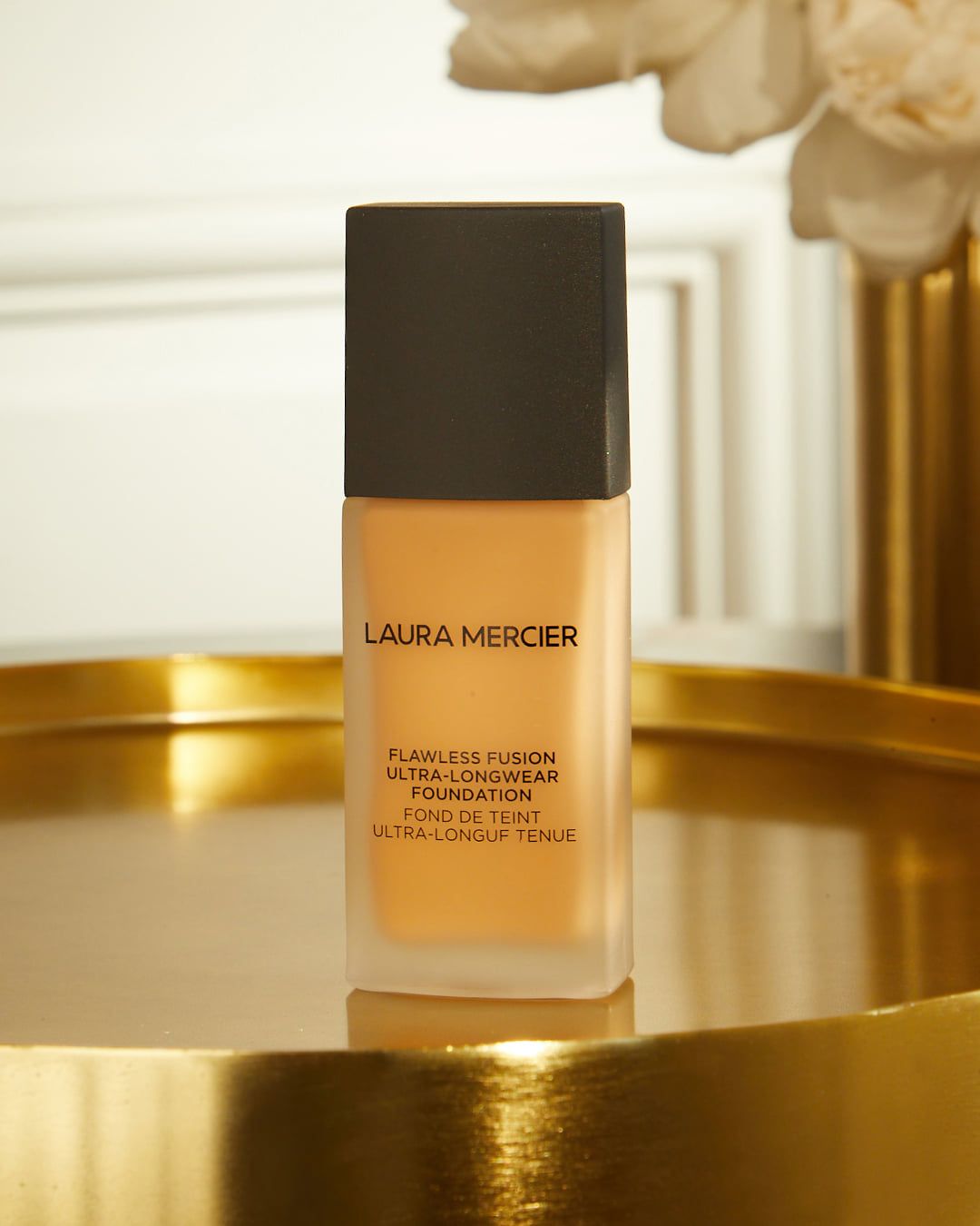 Laura Mercier 29: Backdrops