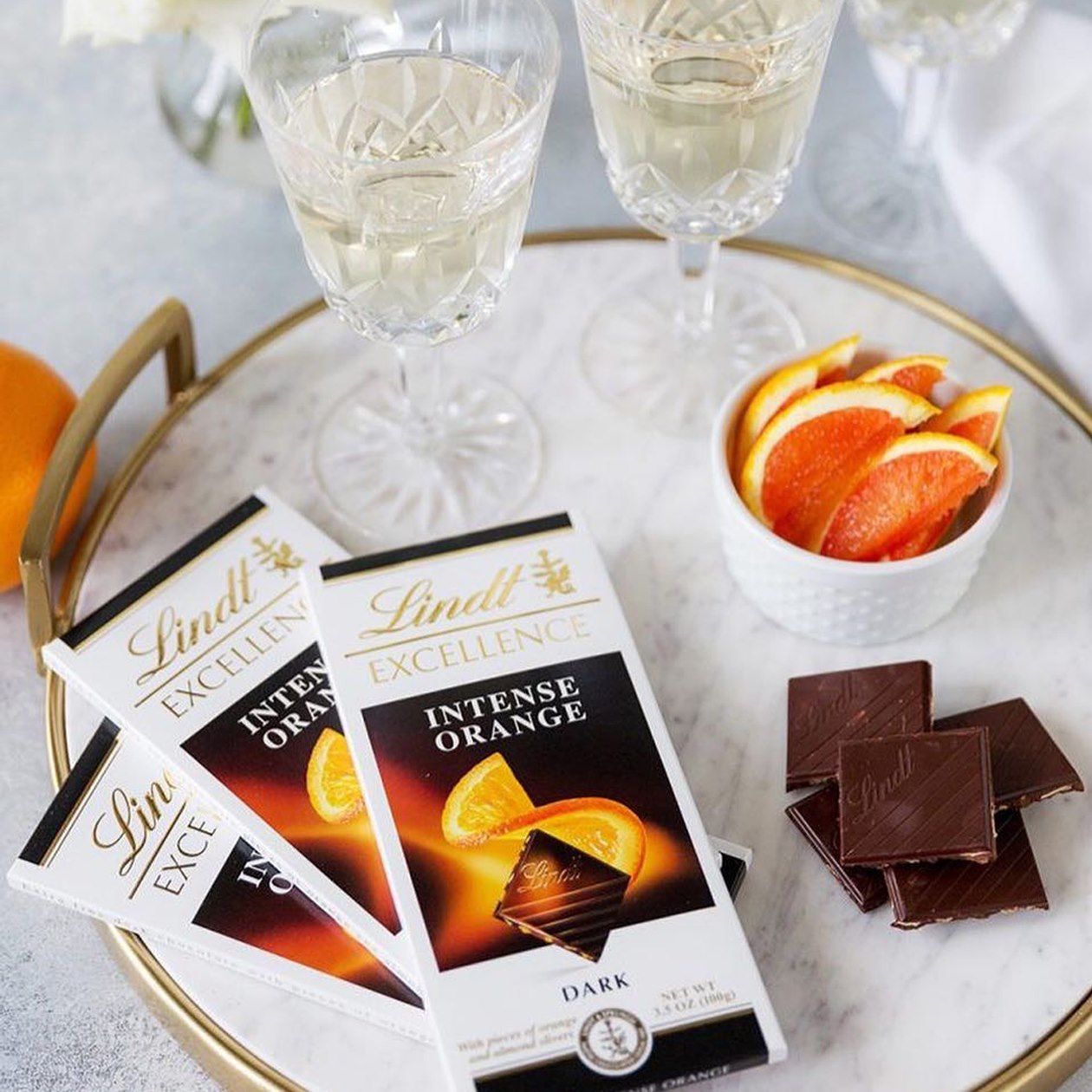 Lindt 17: Lifestyle Secondary Images