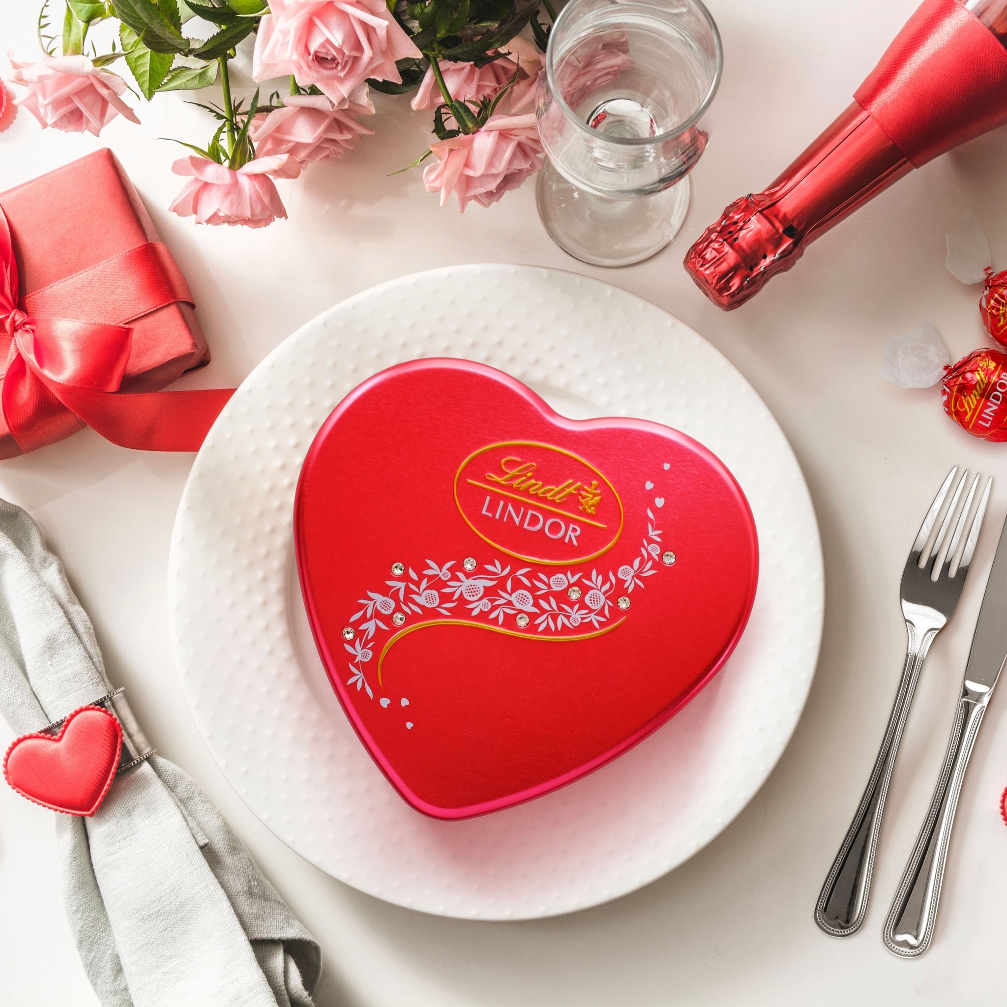 Lindt 1: Lifestyle Secondary Images