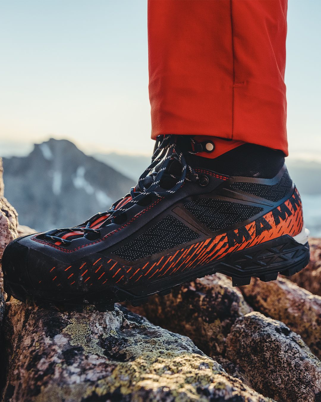 Mammut Outdoor LIF 9: Lifestyle Secondary Images