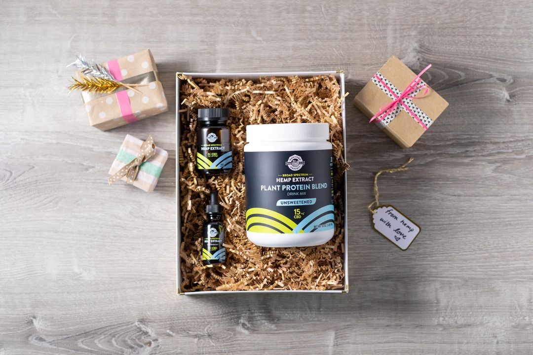 Manitoba Harvest 8: Lifestyle Secondary Images