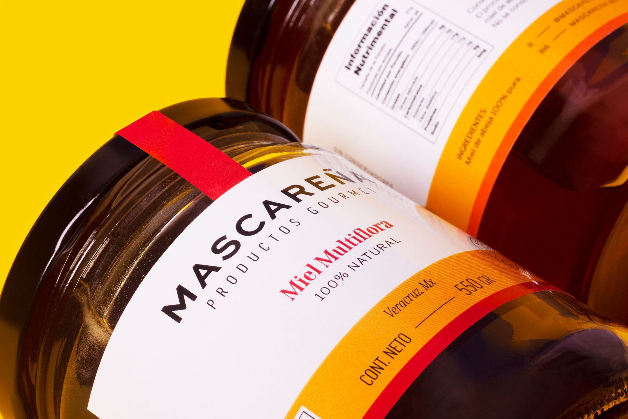 Mascareña 4: Backdrops