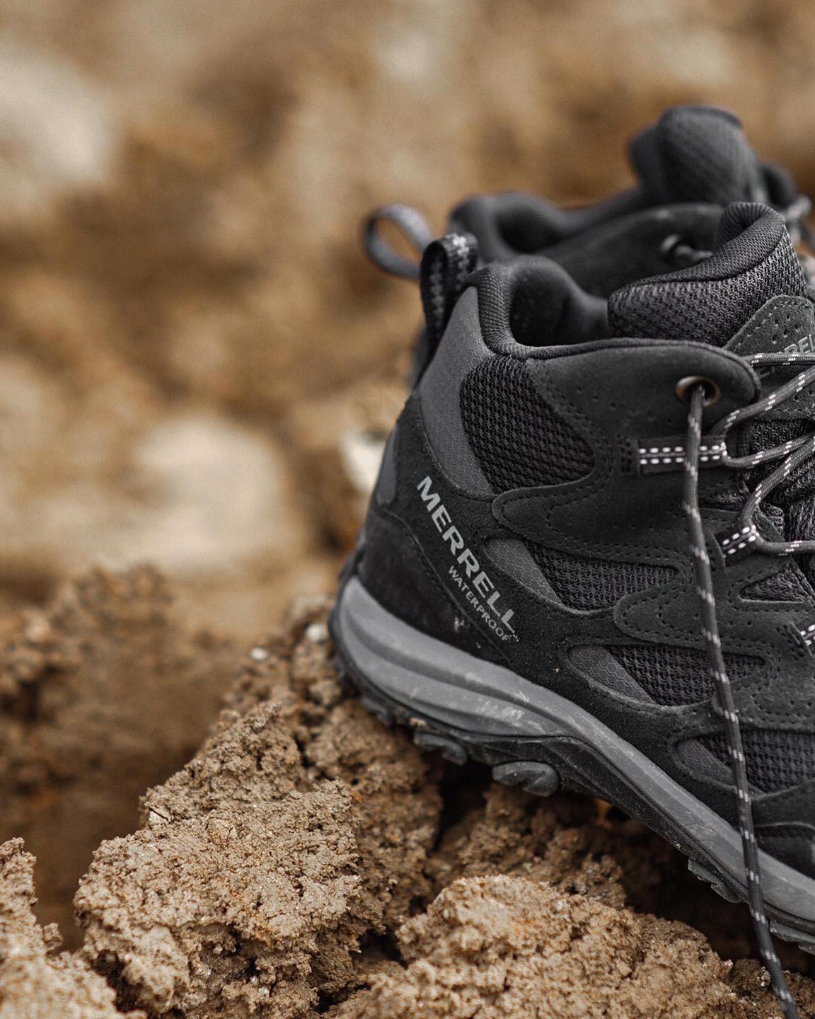 Merrell Outdoor LIF 5: Lifestyle Secondary Images