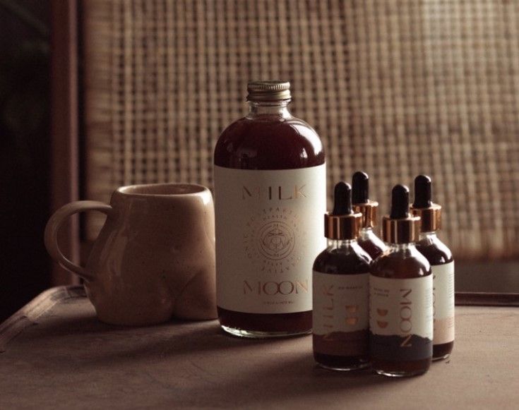 Milk Moon 14: Lifestyle Secondary Images