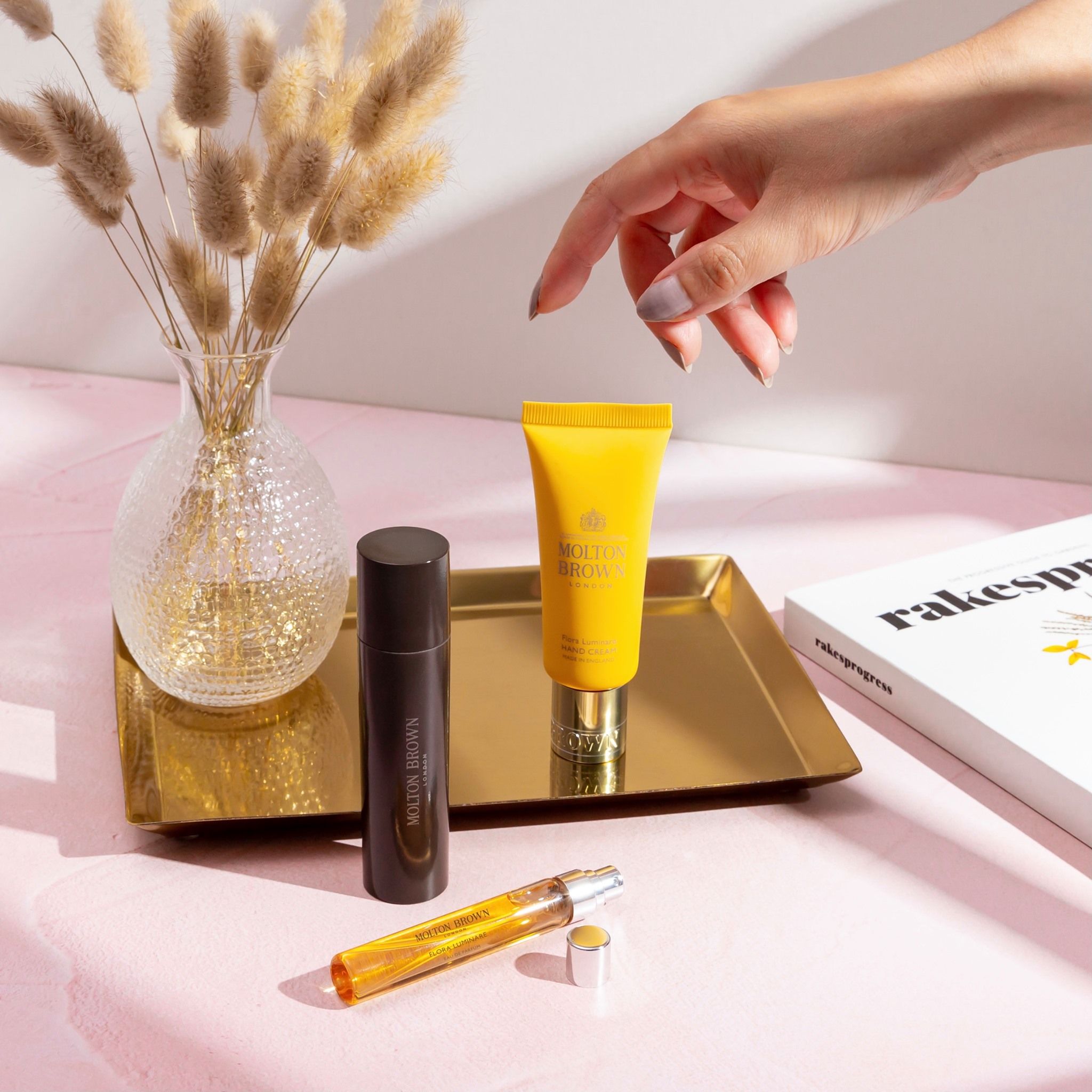 Molton Brown 5: Lifestyle Secondary Images