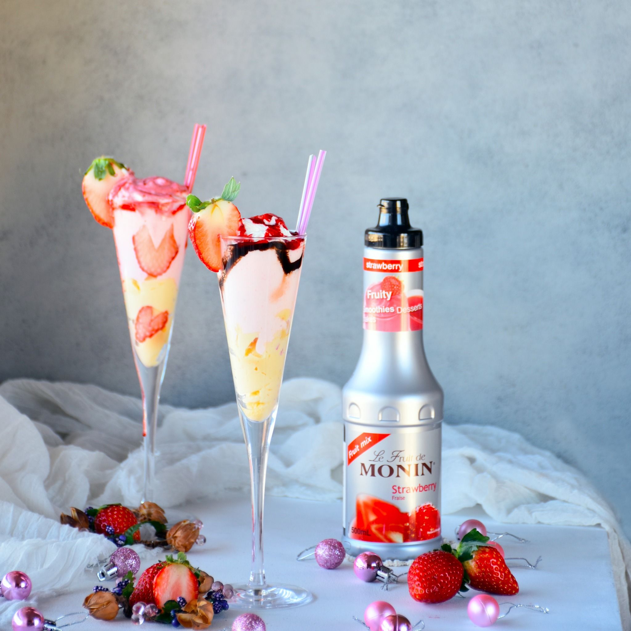 Monin 1: Lifestyle Secondary Images