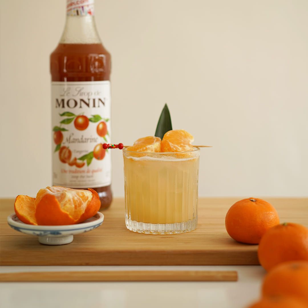 Monin 8: Lifestyle Secondary Images
