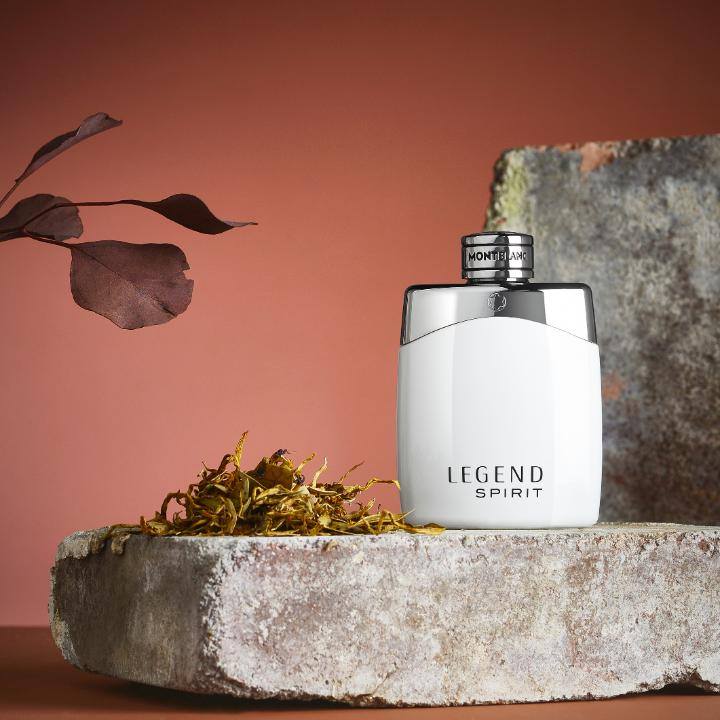 Montblanc 08: Lifestyle Secondary Images