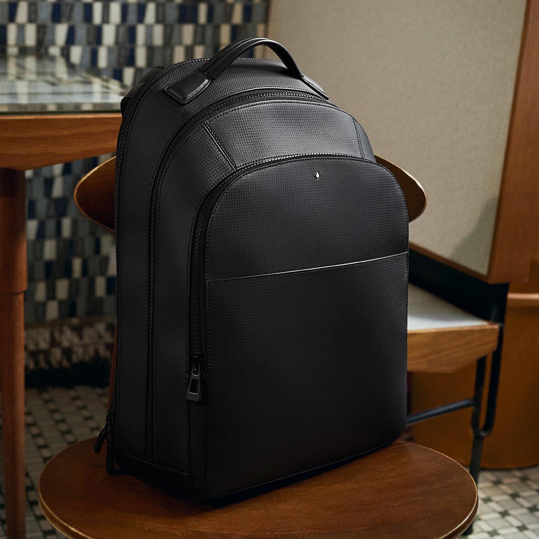 Montblanc 18: Lifestyle Secondary Images