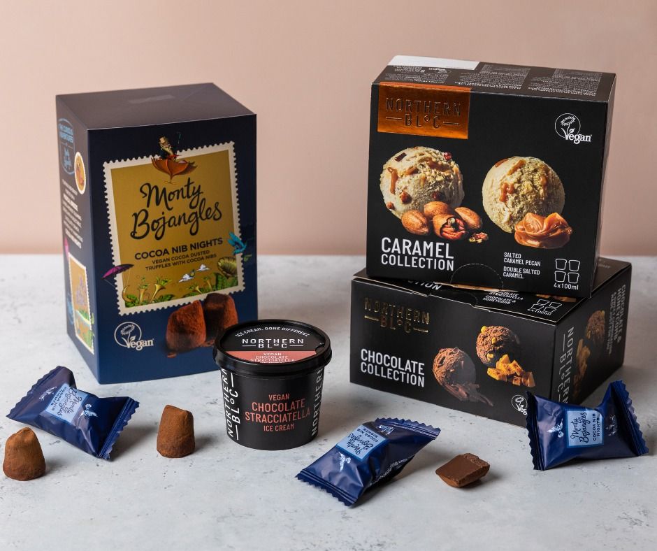Monty Bojangles 10: Packaging