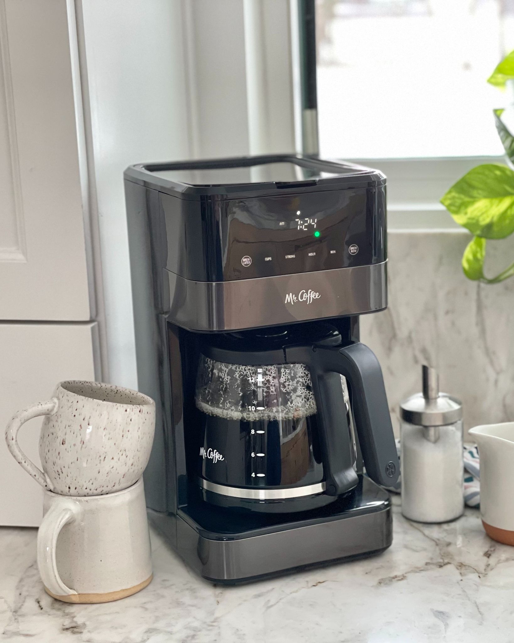 Mr. Coffee 15: Lifestyle Secondary Images
