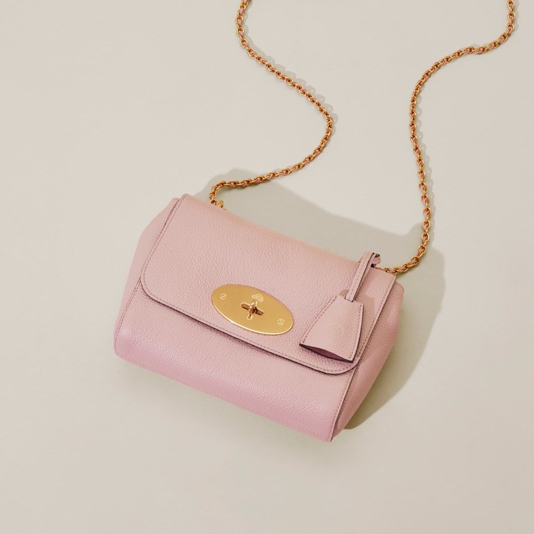 Mulberry 08: Lifestyle Secondary Images