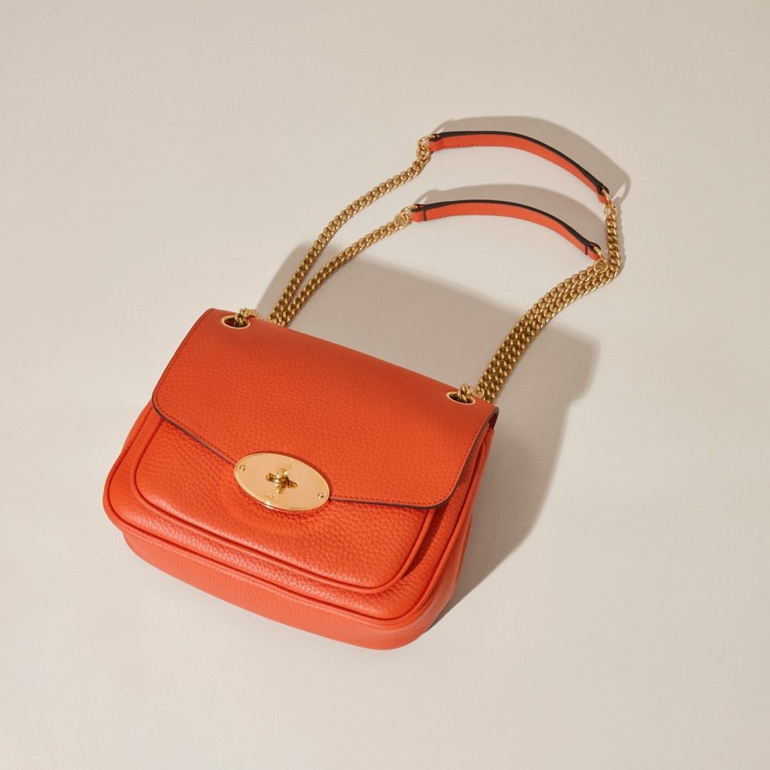 Mulberry 09: Lifestyle Secondary Images