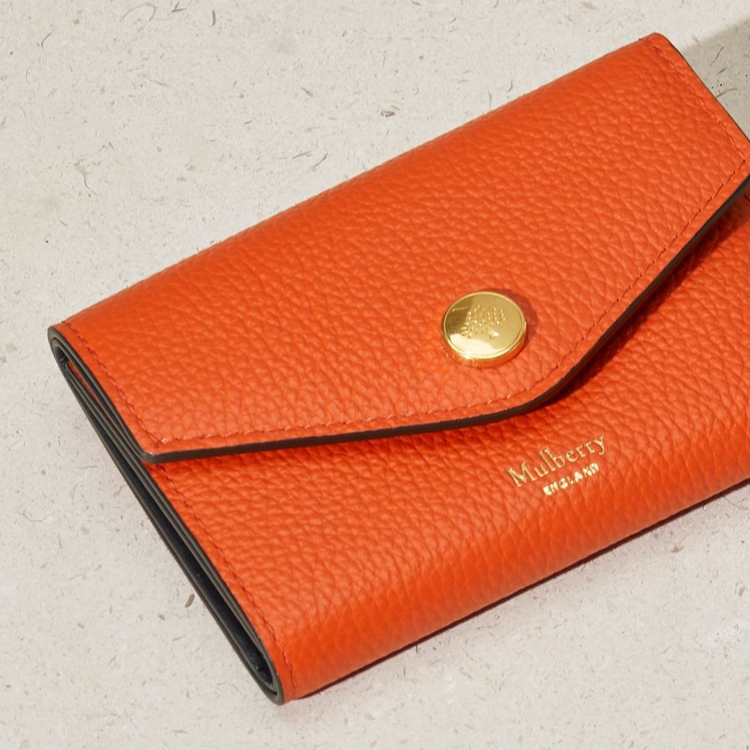 Mulberry 13: Lifestyle Secondary Images