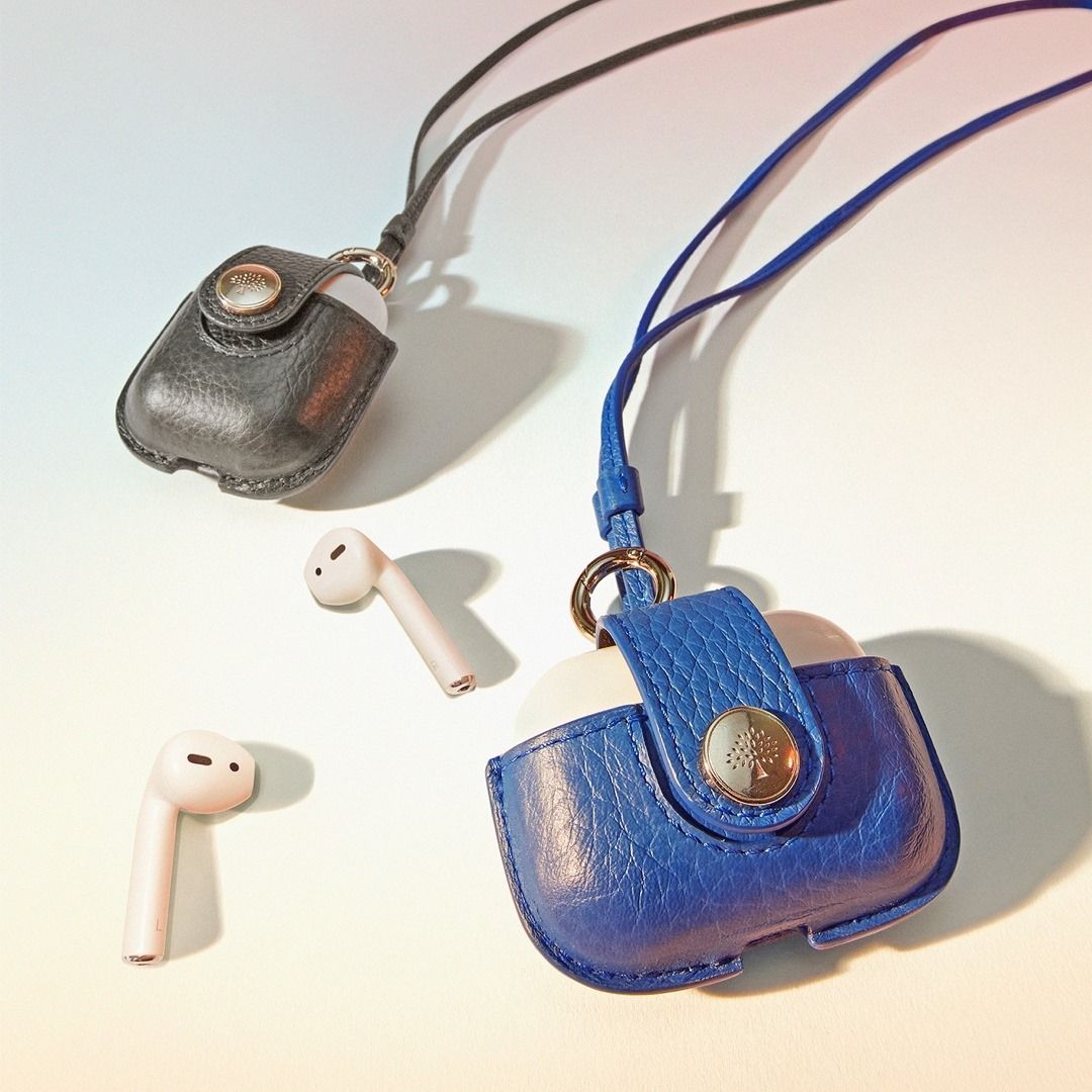 Mulberry 25: Lifestyle Secondary Images