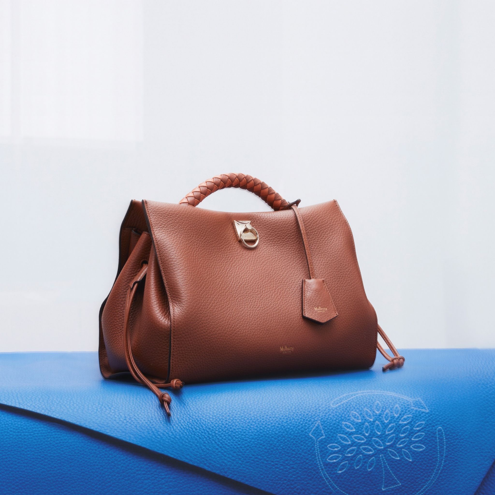 Mulberry 69: Lifestyle Secondary Images