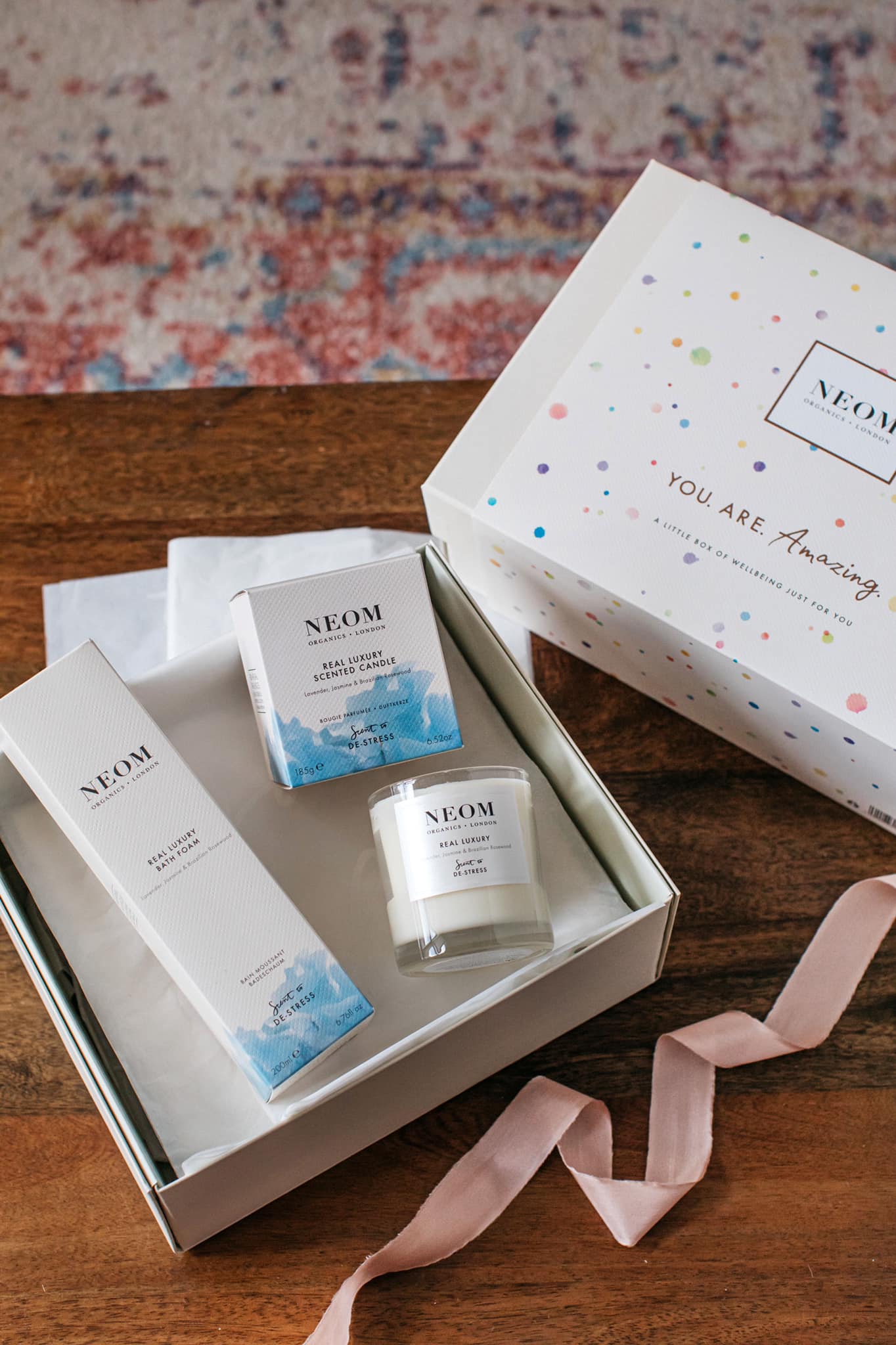 Neom 3: Lifestyle Secondary Images