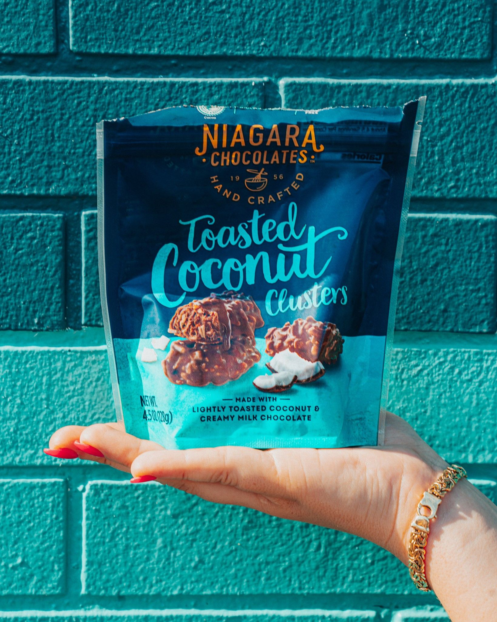 Niagara Chocolates 17: Backdrops