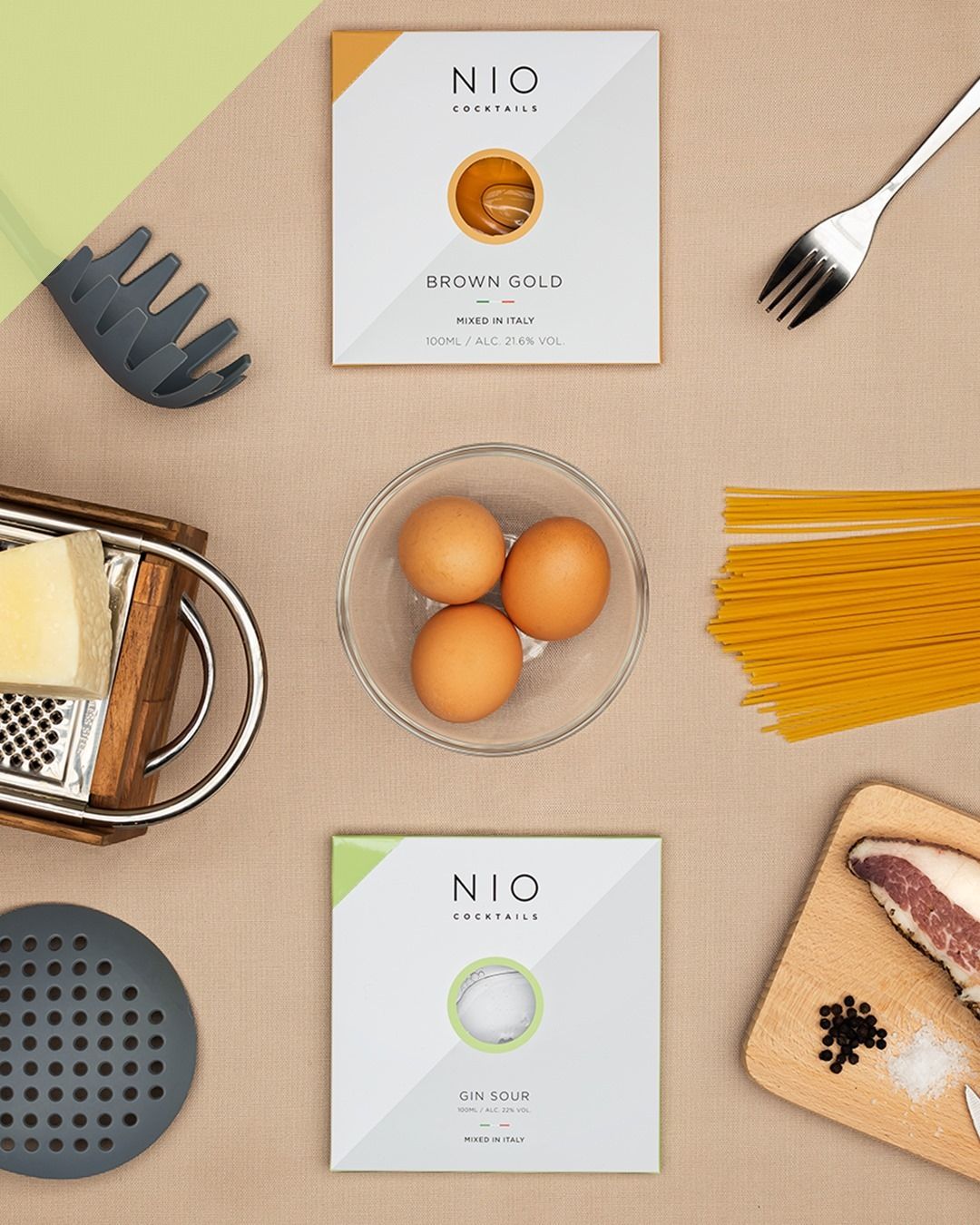Nio 1: Lifestyle Secondary Images
