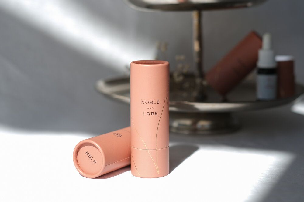 Noble and Lore 4: Packaging