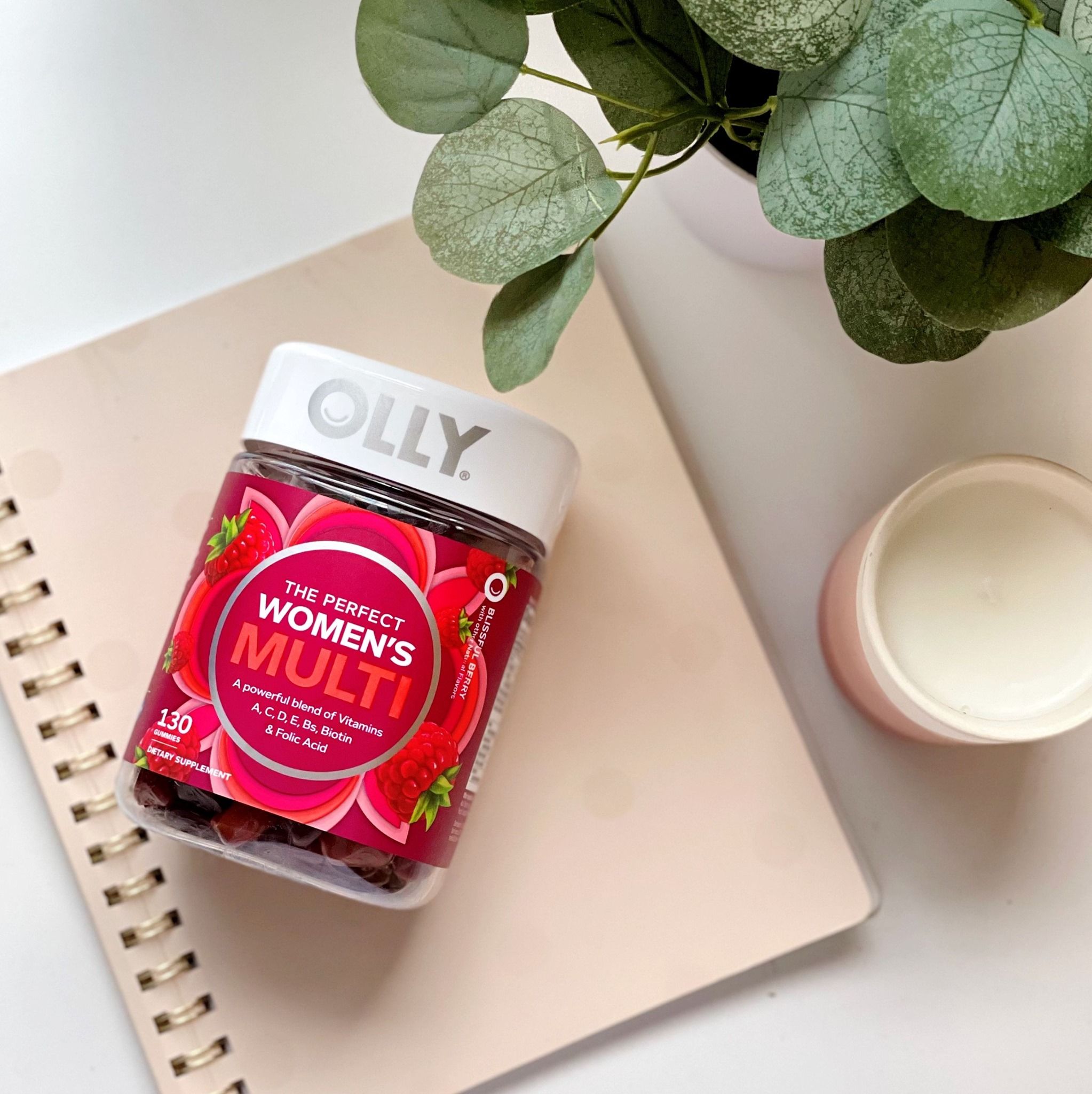 OLLY 8: Lifestyle Secondary Images