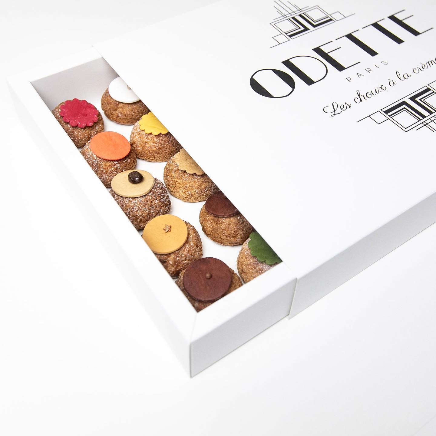 Odette Paris 11: Packaging