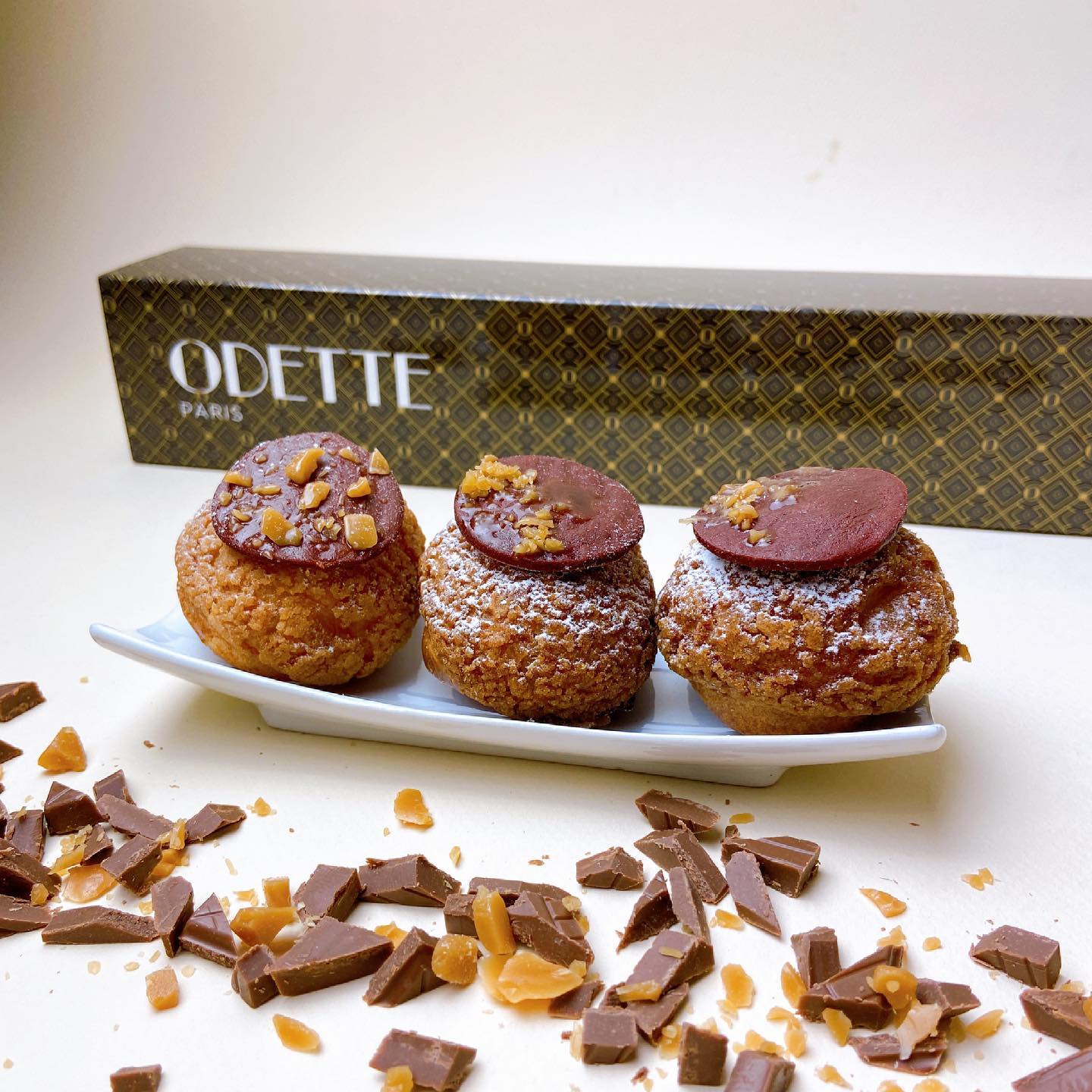 Odette Paris 1: Lifestyle Secondary Images
