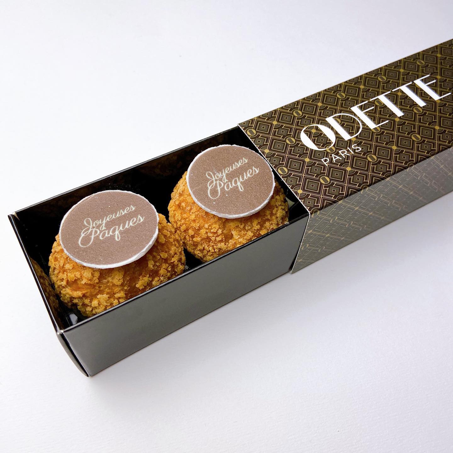 Odette Paris 9: Packaging