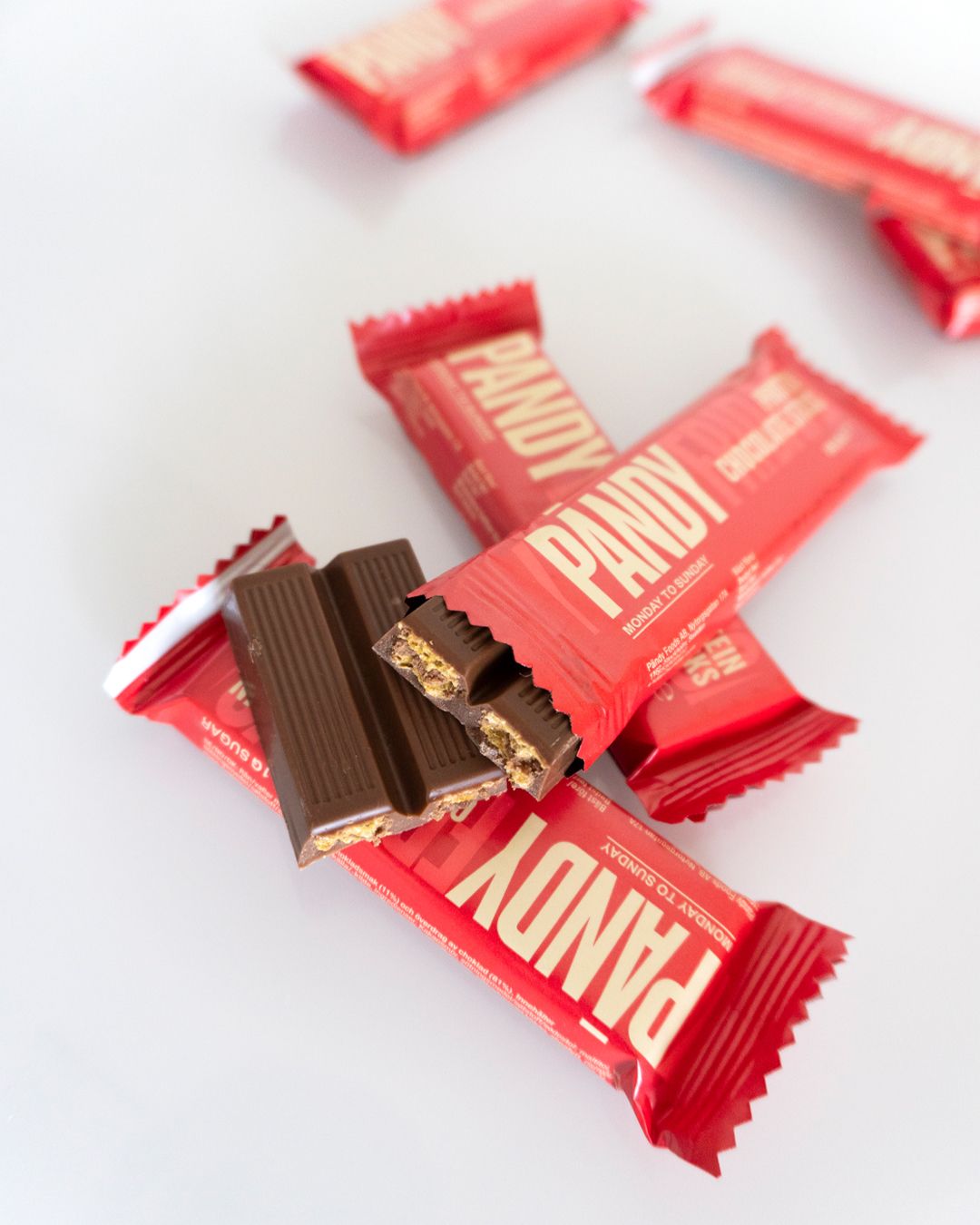Pändy 12: Product Hero Images