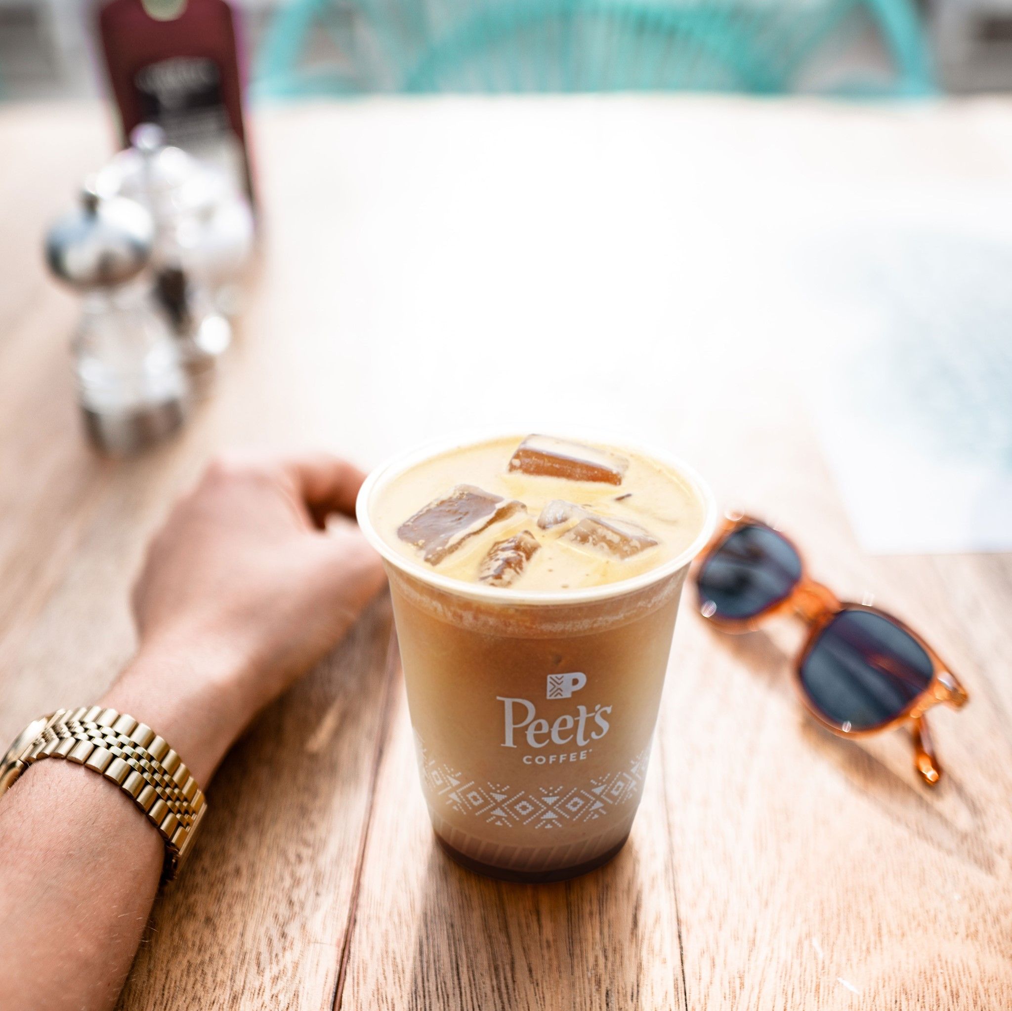 Peet's Coffee 22: Lifestyle Secondary Images