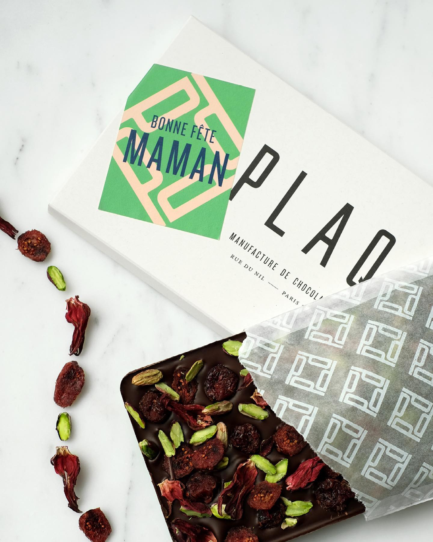 Plaq 3: Lifestyle Secondary Images